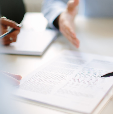 大陆人找代理注册香港公司后要注意什么方面?