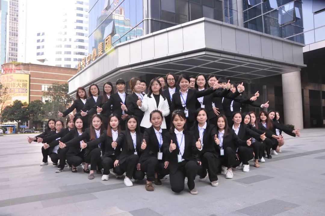 马来西亚华侨银行高层到访卓信企业，带来开户新资讯!